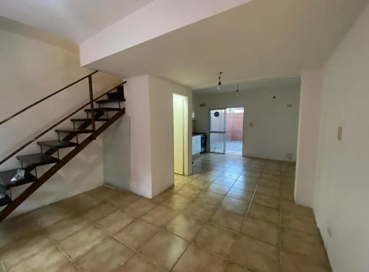 Duplex en ALQUILER, Pinto 438 Ituzaingó 4
