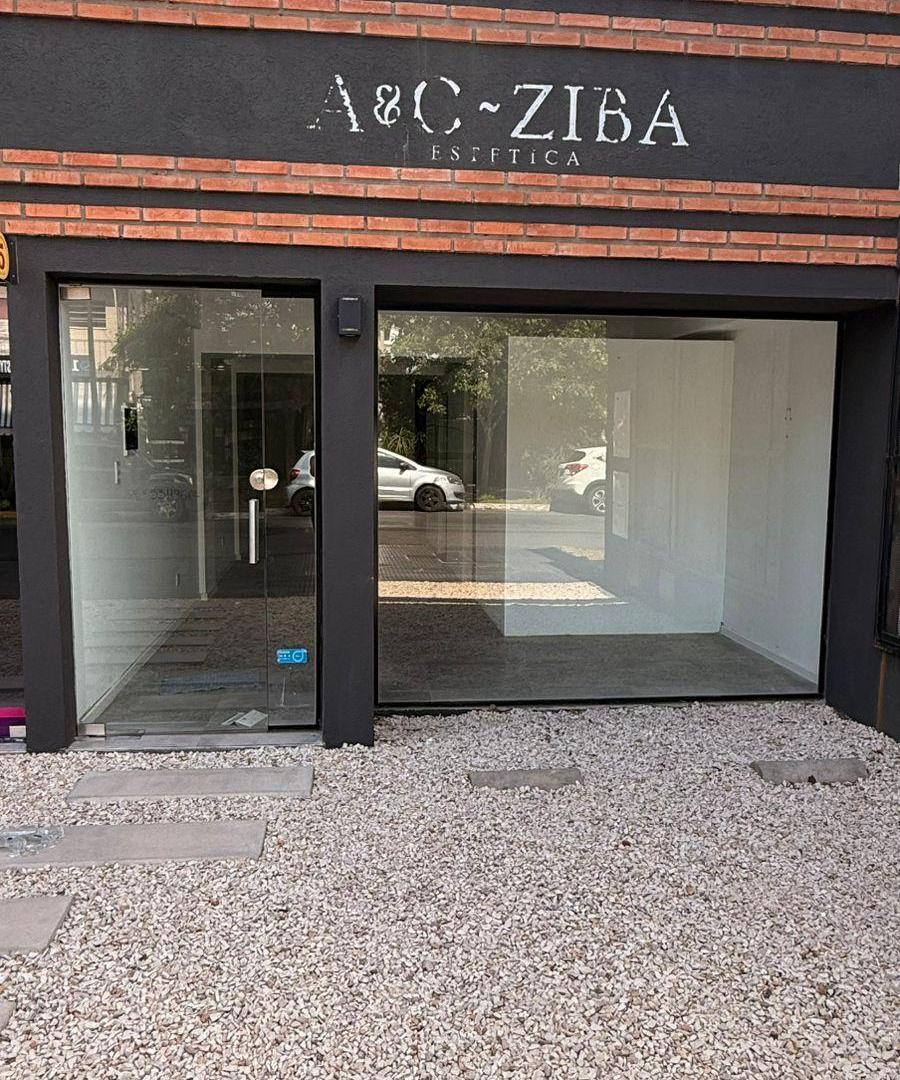 LOCAL EN ALQUILER Soler al 300 - Ituzaingo