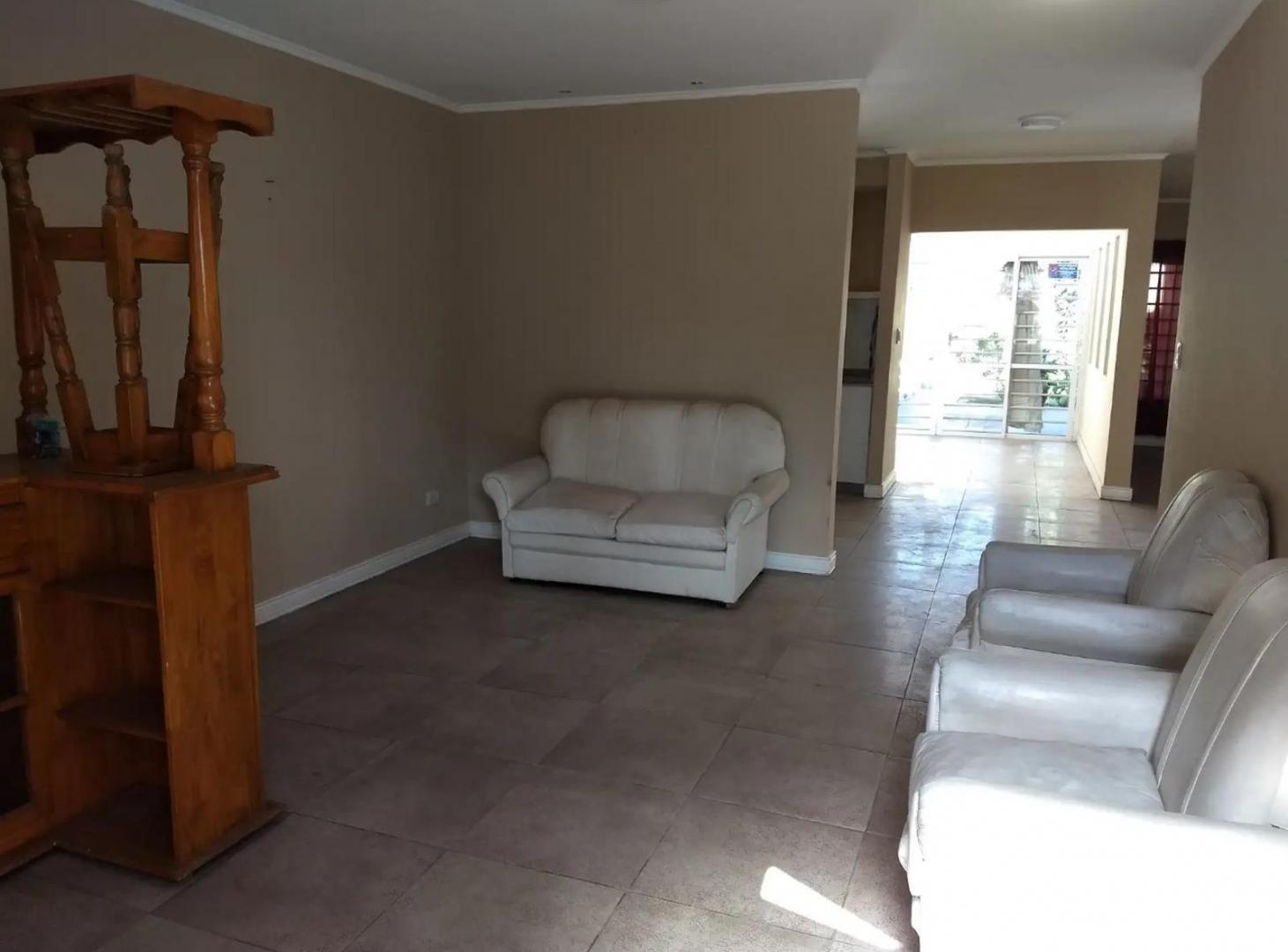 Foto de Casa de 4 amb en ALQUILER, Riobamba al 1300 Merlo Sur, imagen 4