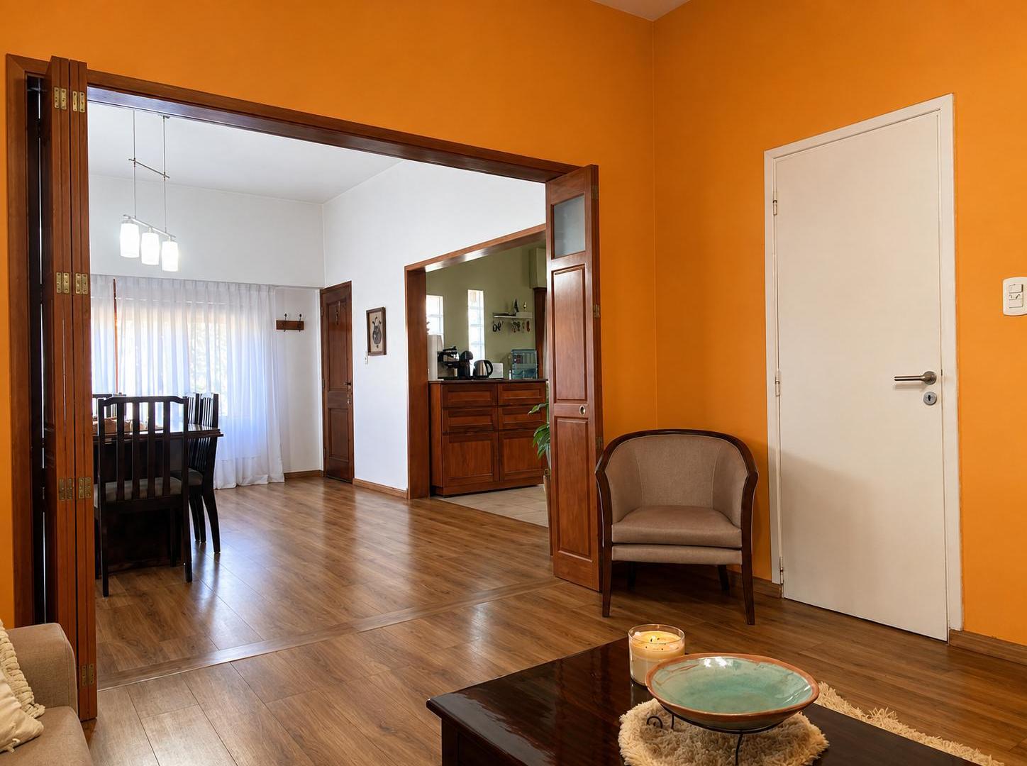 Foto de Casa en VENTA, 4 ambientes. Ituzaingó Norte, imagen 2