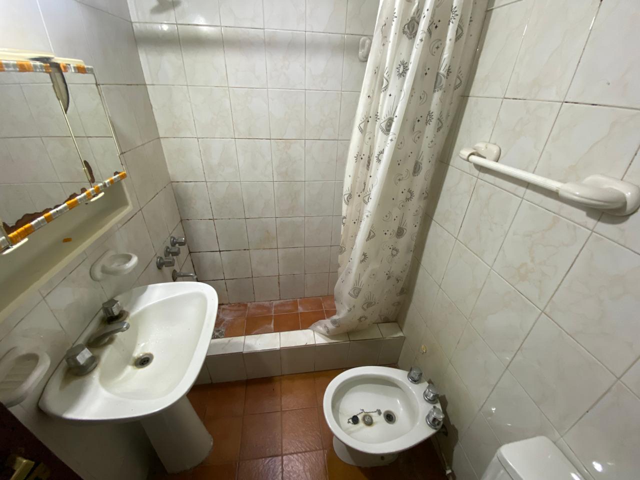 Foto de Casa en PH de 3 amb en VENTA, Ituzaingó Norte, imagen 3