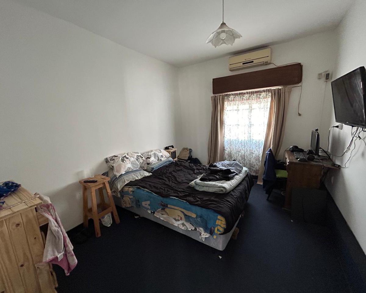 Propiedad en Block - 2 Casas 3 amb en Isidro Casanova - SE VENDEN ALQUILADAS