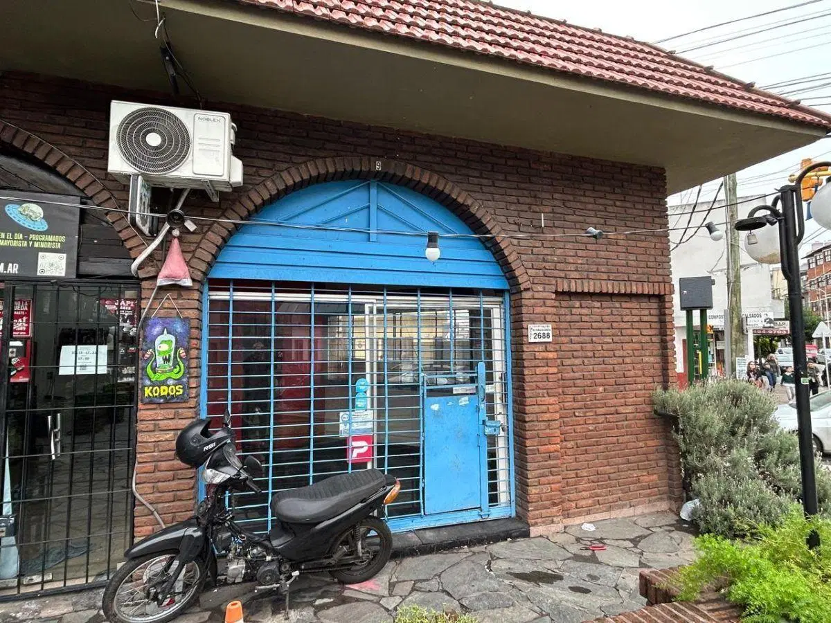 Local en esquina en alquiler en San Justo Centro 4