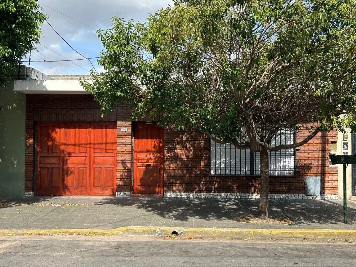 Casa 3 amb con garaje pasante y fondo libre en San Justo (Villa Constructora) 5