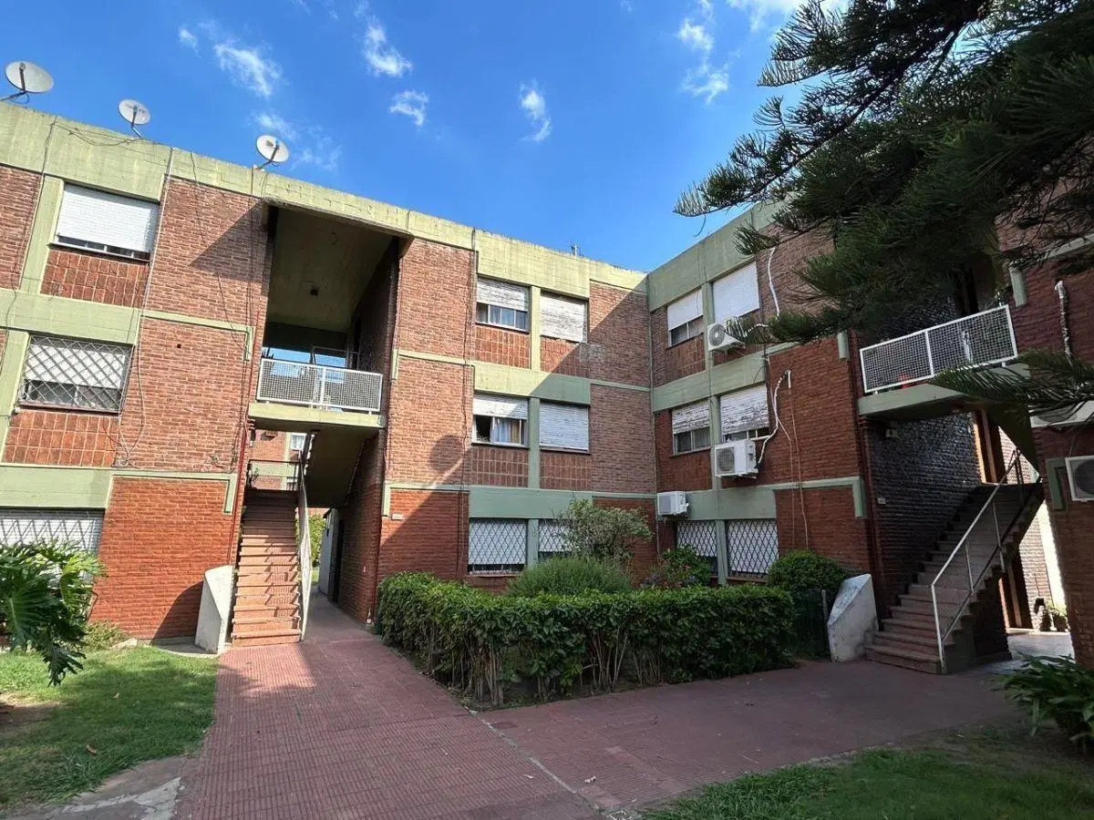 Depto. 4 amb en complejo en zona Blaisten en San Justo (V. Constructora) 5