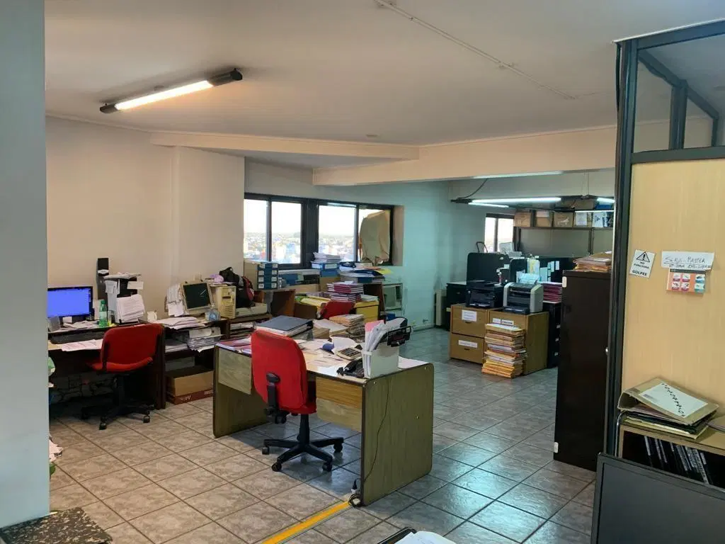 Oficina 109 m2 con cochera en TORRES GEMELAS en San Justo Centro 3