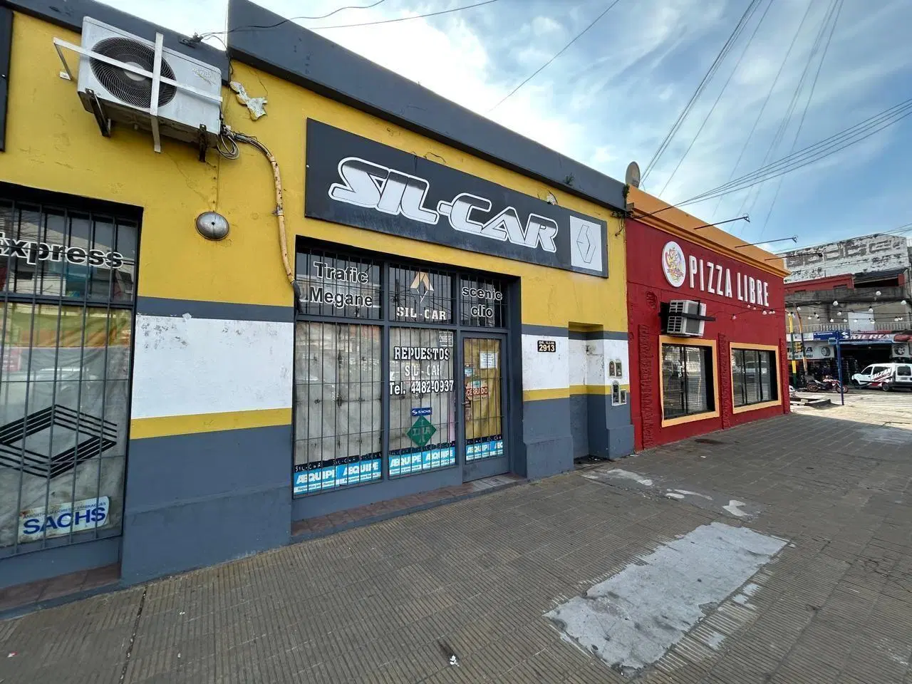 Terreno de 21,65 x 26,10 en esquina s/Avenidas en San Justo Centro 5