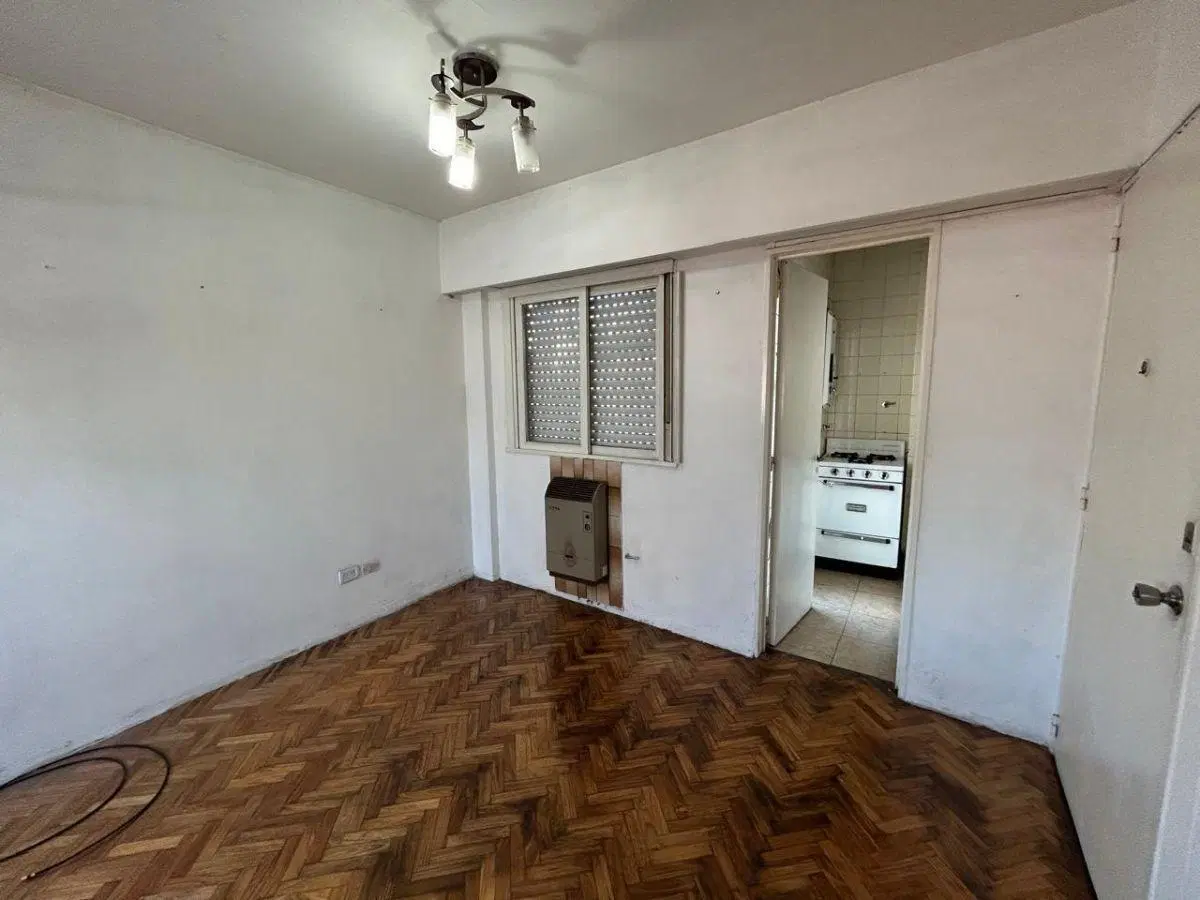 Depto. 1 amb en Ramos Mejía Centro Norte - SE VENDE ALQUILADO 2