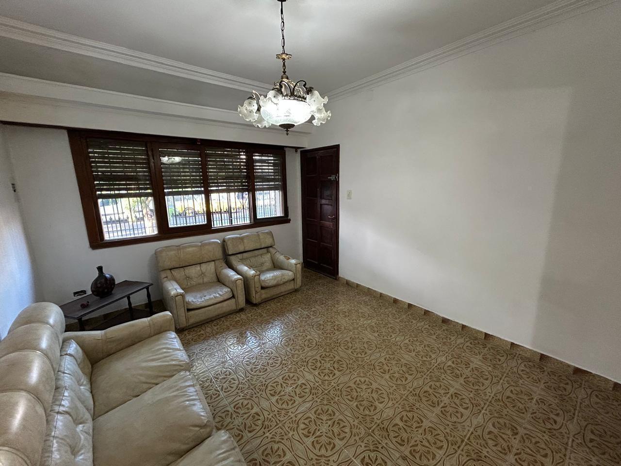 Foto de Chalet 4 amb en Morón Sur, imagen 2