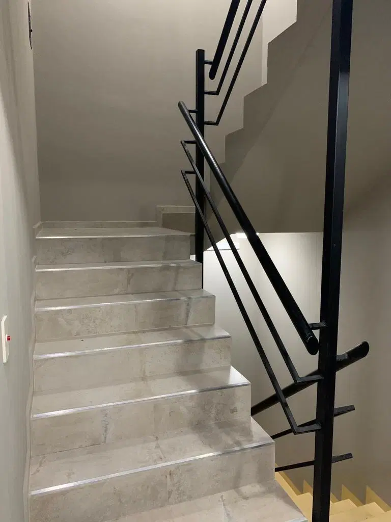 Depto. 2 amb al frente en Villa Luzuriaga - SE VENDE ALQUILADO - IDEAL INVERSOR 5