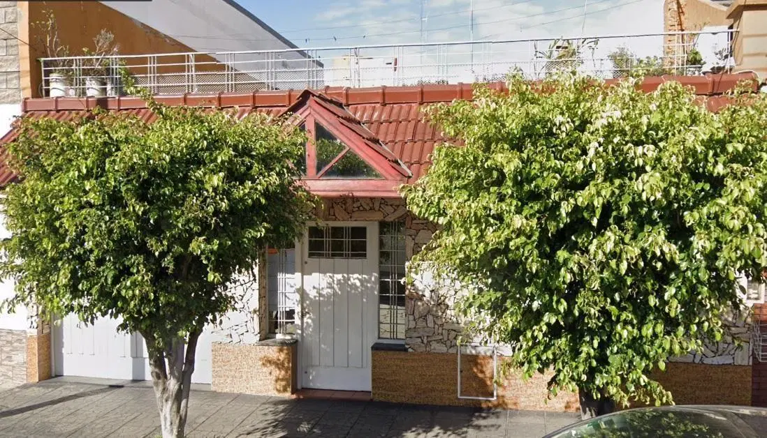 Casa PH 3 amb al frente con garaje en San Justo (Bº San Nicolás) 2