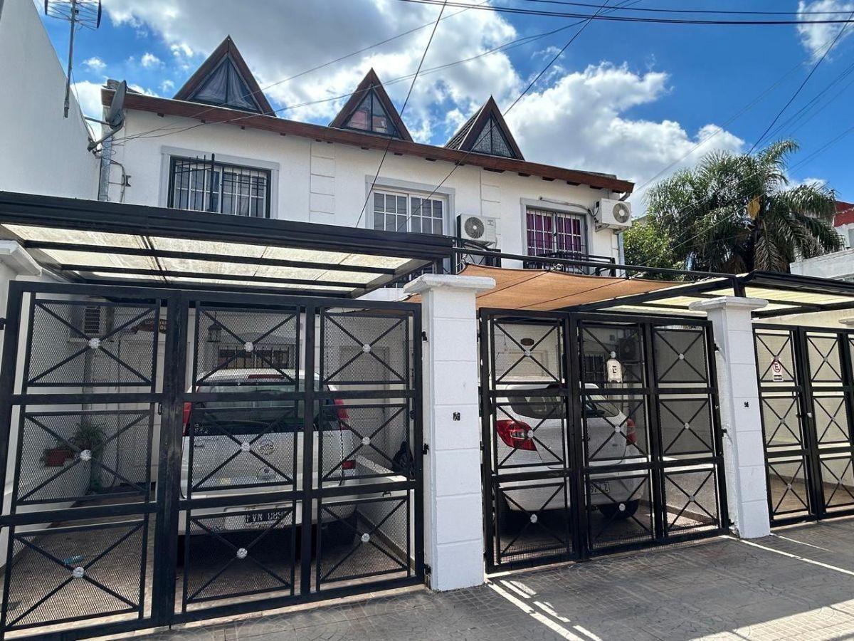 Tríplex 4 amb al frente en San Justo (z/Hospital de Niños)