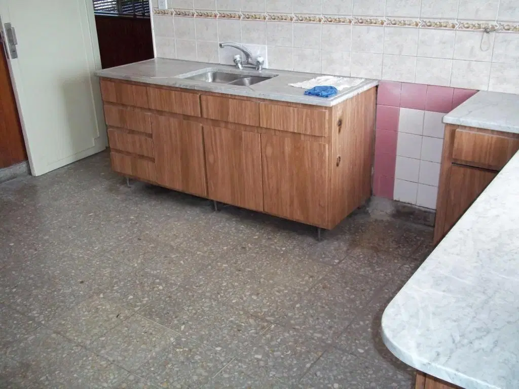 Casa PH 4 amb en P.Alta con Garaje o Depto. en PB en San Justo (Bº San Nicolás) 5