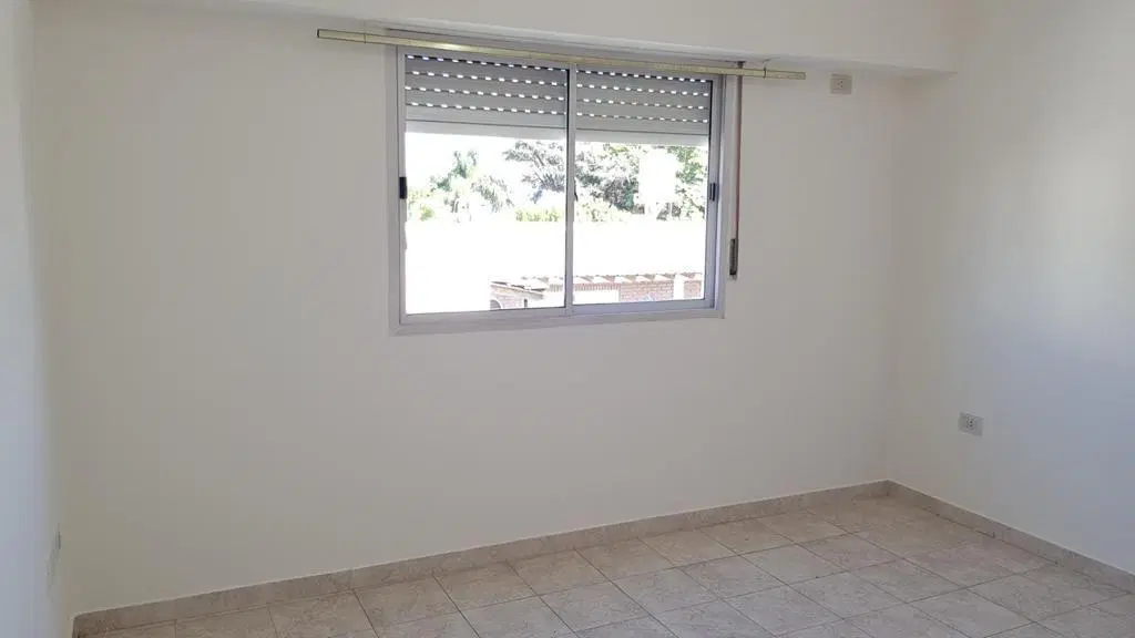 Departamento 3 ambientes. | CARACAS al 6200 4