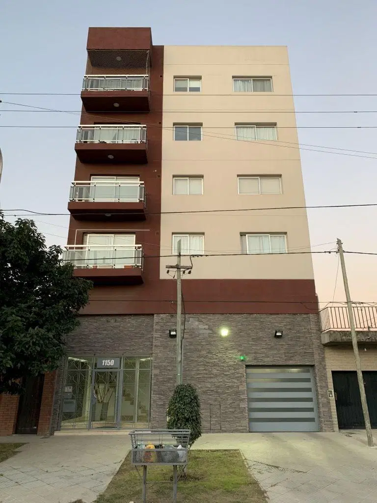 Depto. 2 amb de categoría en Ramos Mejía (Bº Don Bosco) 5