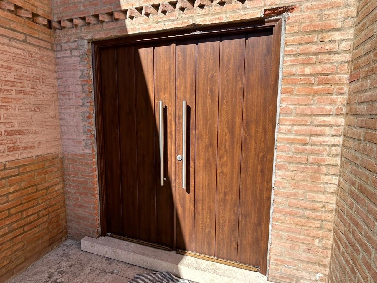 Foto de Chalet 4 amb amplios en Planta Alta, imagen 2