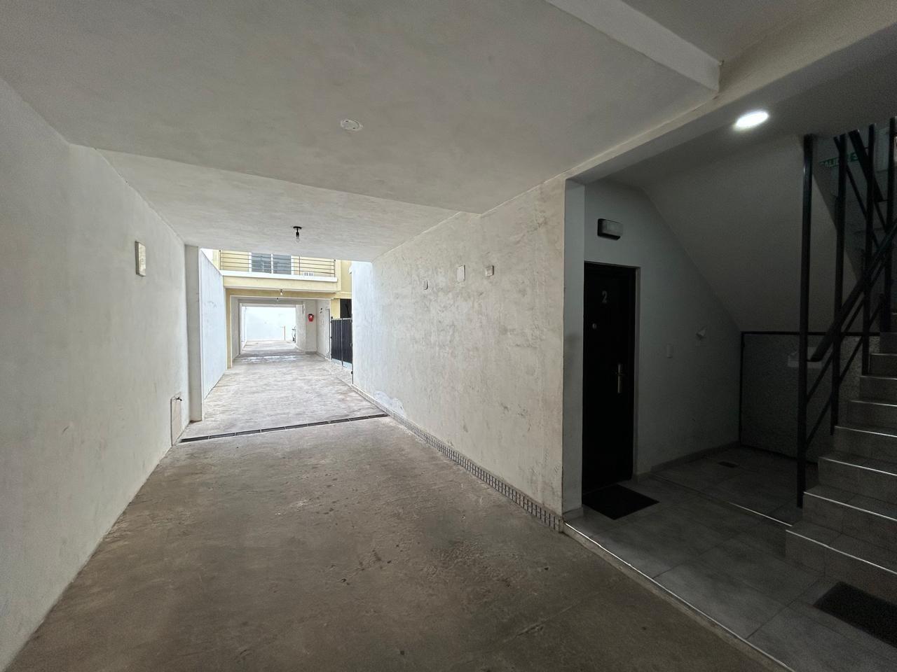 Foto de Depto. 2 amb moderno con cochera y terraza propia en San Justo (Villa, imagen 4