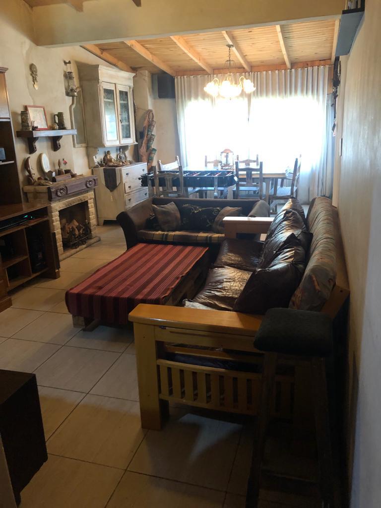 Chalet Barrio Aeronautico. Ituzaingo Norte 3