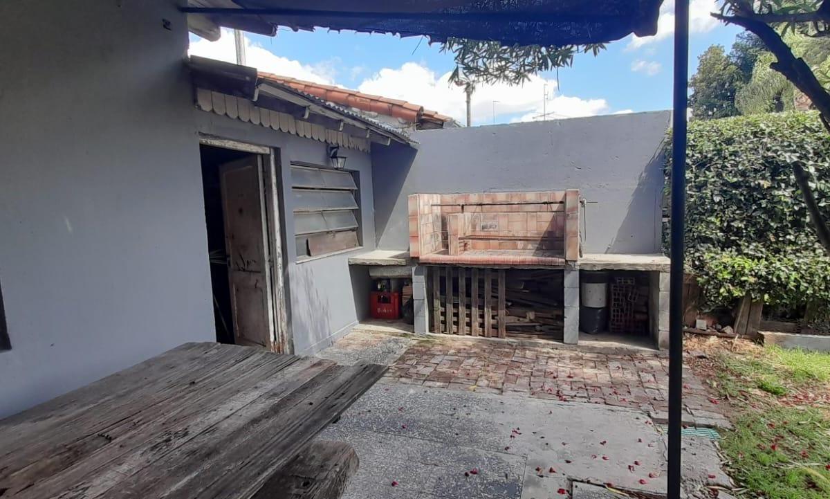 Chalet Barrio Aeronautico. Ituzaingo Norte 4