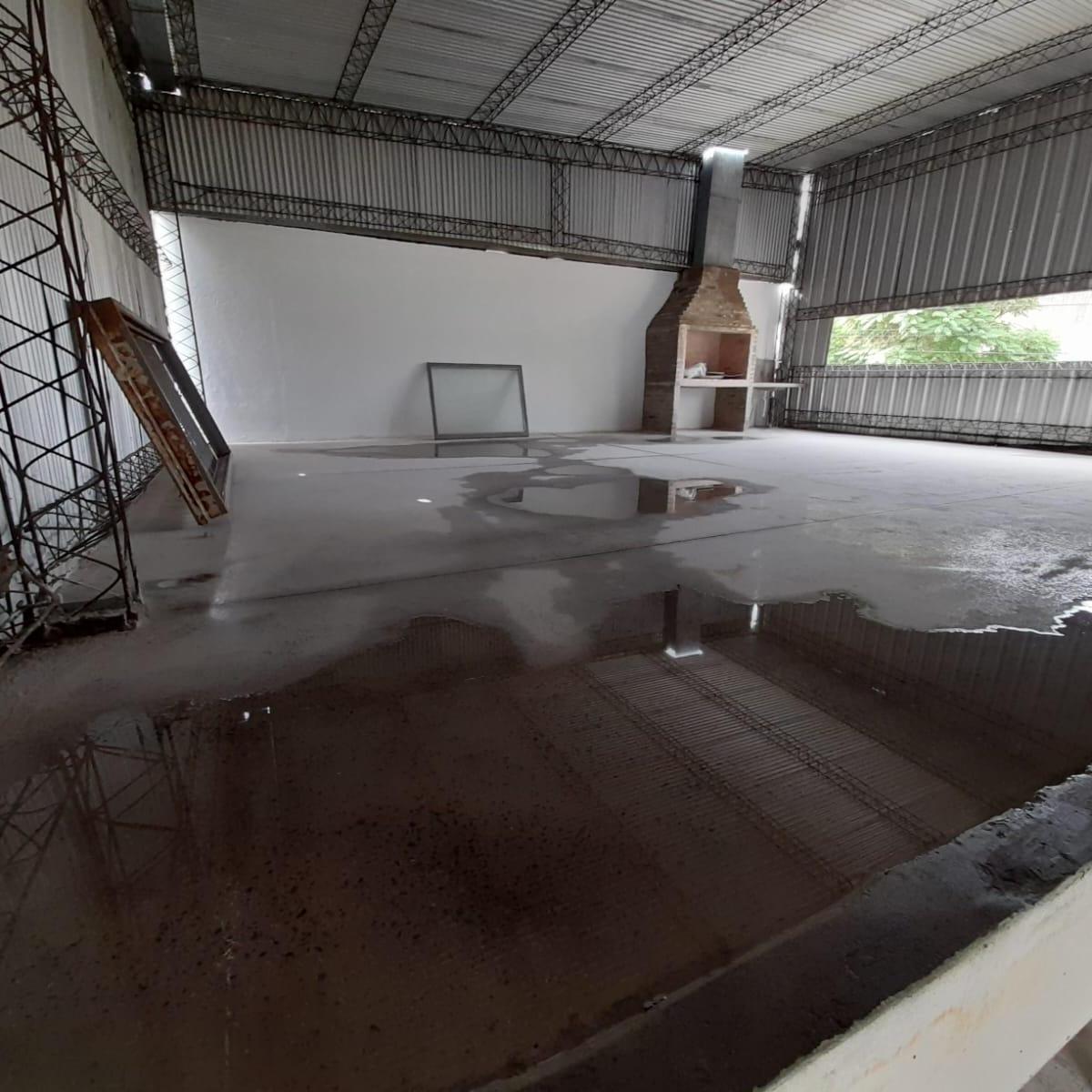 Galpon Zona Industrial a Estrenar en Venta. 80 m Colectora A. Oeste 4