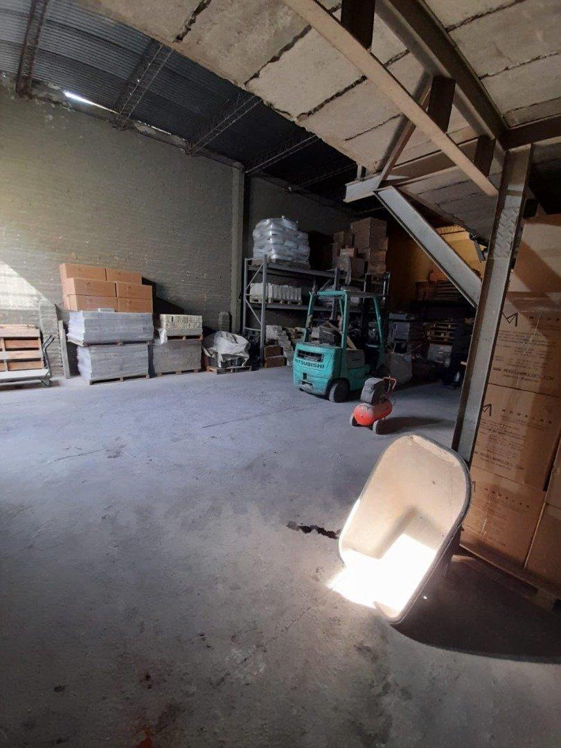 Excelente Galpon Industrial en Venta 1