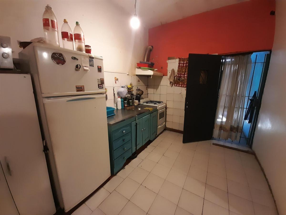 CASA AMERICANA Y DEPARTAMENTO EN VENTA. ITUZAINGO NORTE