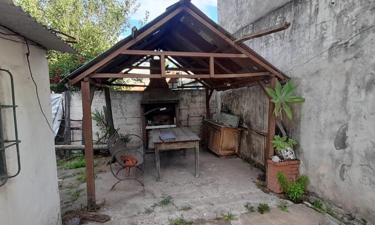 Casa Sobre Terreno 15 m. de Frente en Venta. Muy Buena Ubicacion 3