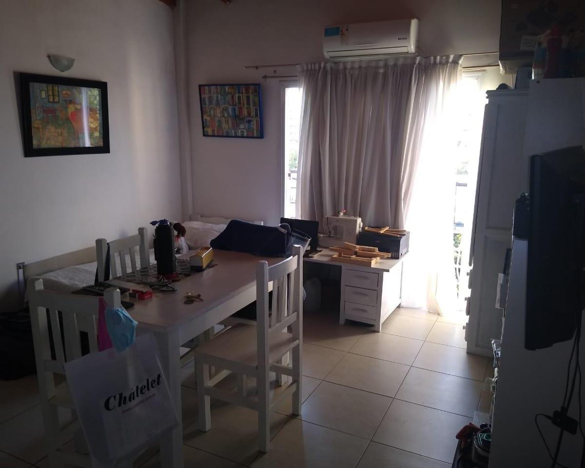 Foto de IMPECABLE MONOAMBIENTE. EXCELENTE UBICACION, imagen 4