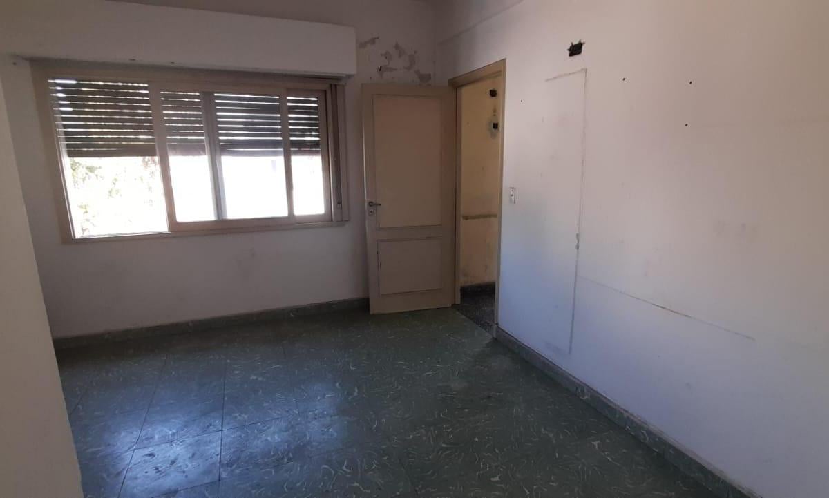 Foto de DEPTO EN P. A. EN ALQUILER. USO COMERCIAL. ITUZAINGO NORTE, imagen 4