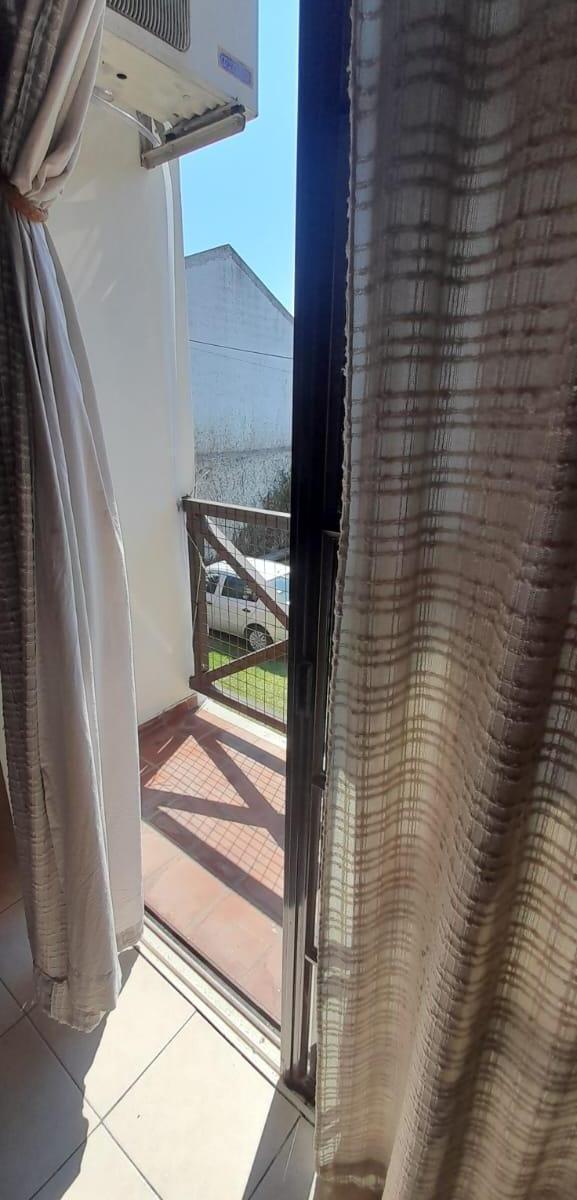EXCELENTE DUPLEX EN CONDOMINIO EN VENTA. ITUZAINGO NORTE