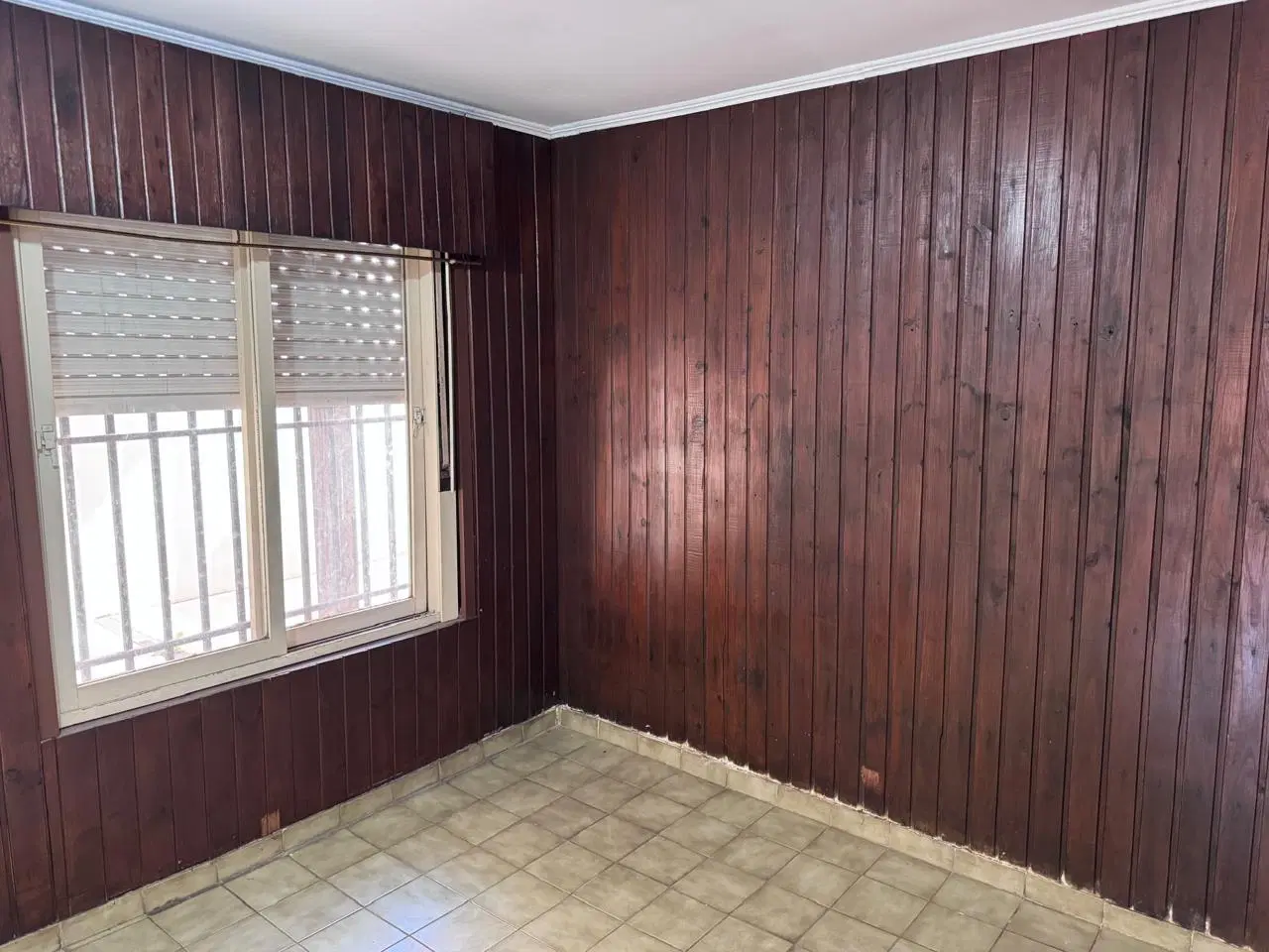 CASA PH AL FRENTE EN ALQUILER. ITUZAINGO NORTE 1