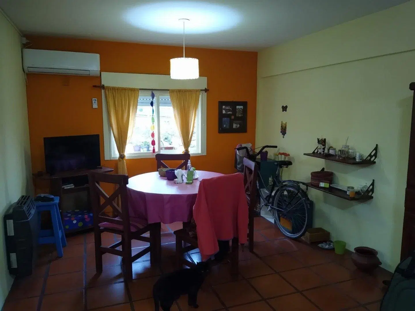 IMPECABLE DEPARTAMENTO EN COMPLEJO HABITACIONAL 2