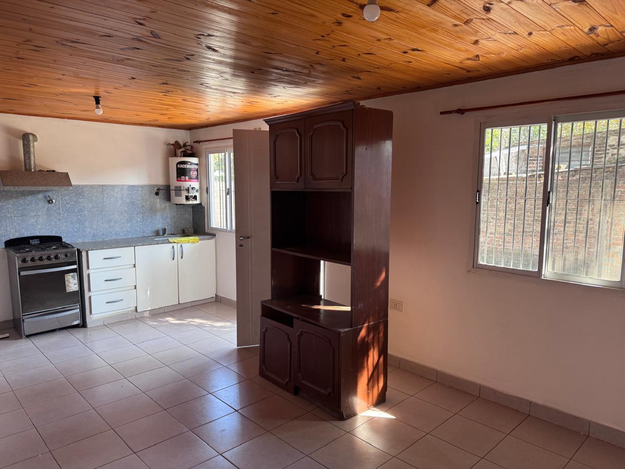 Foto de MONOAMBIENTE DIVISIBLE EN COMP. HABITACIONAL EN ALQUILER. ITGO NORTE, imagen 5
