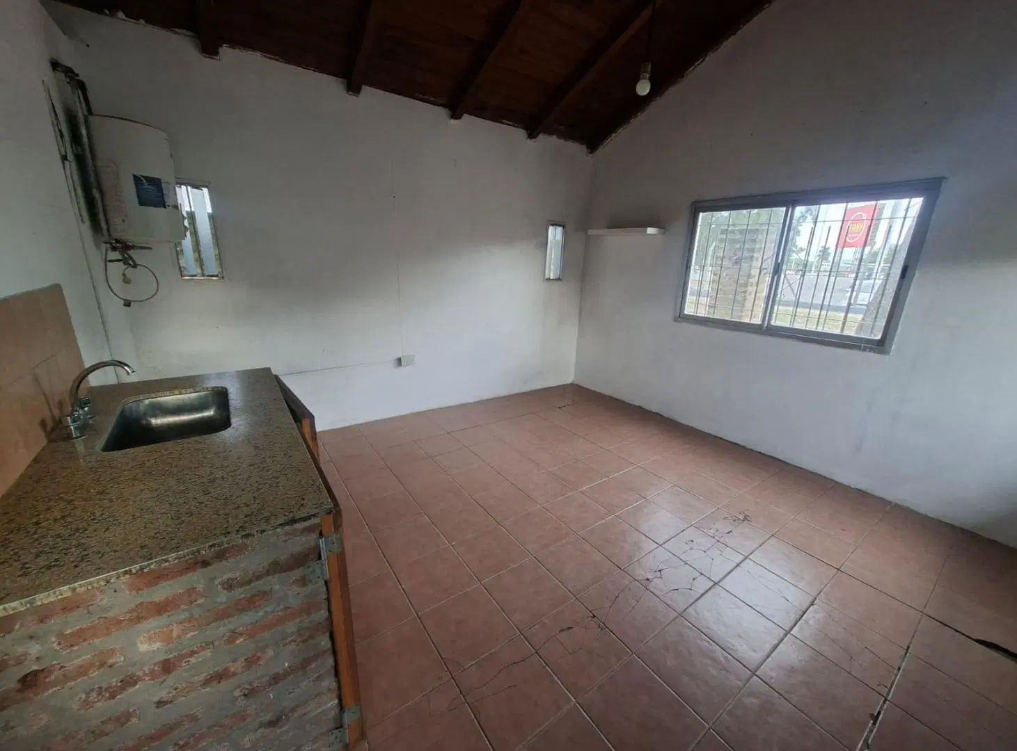 CHALET EN PH en ALQUILER. A METROS COLECTORA NORTE (PTE BRANDSEN) 3