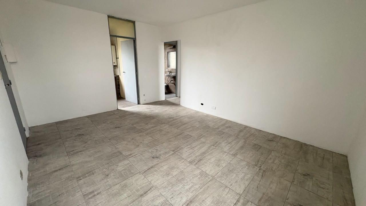 Foto de DEPARTAMENTO EN VENTA EN COMPLEJO HABITACIONAL. HAEDO NORTE, imagen 3