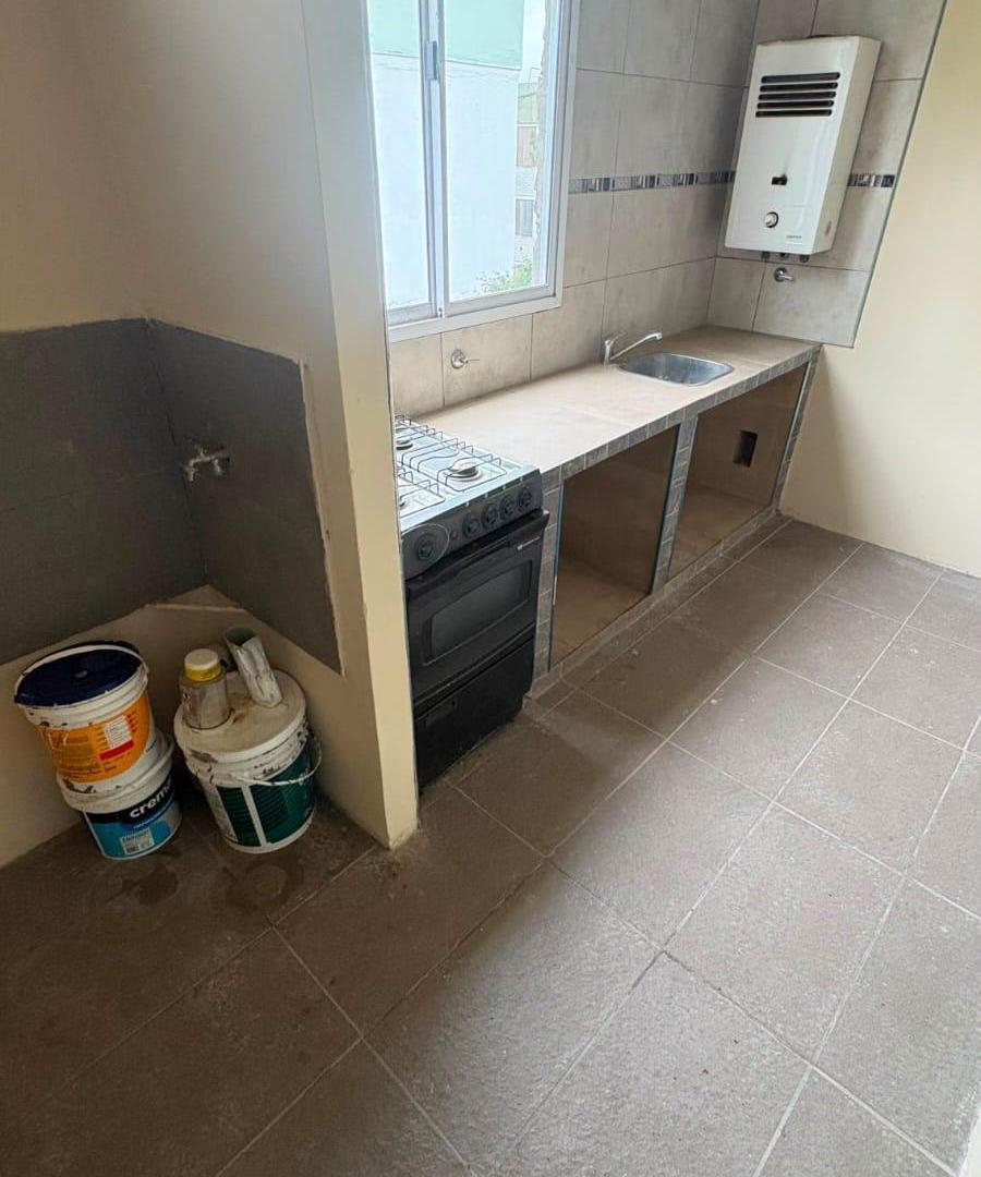 Foto de DEPARTAMENTO EN VENTA EN COMPLEJO HABITACIONAL. HAEDO NORTE, imagen 2