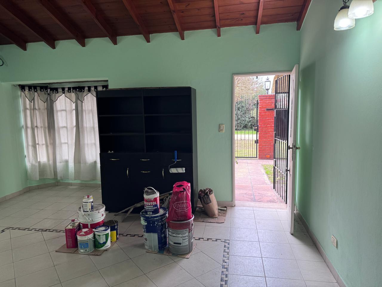 Foto de HERMOSO CHALET EN VILLA ZAPIOLA EN ALQUILER, imagen 5