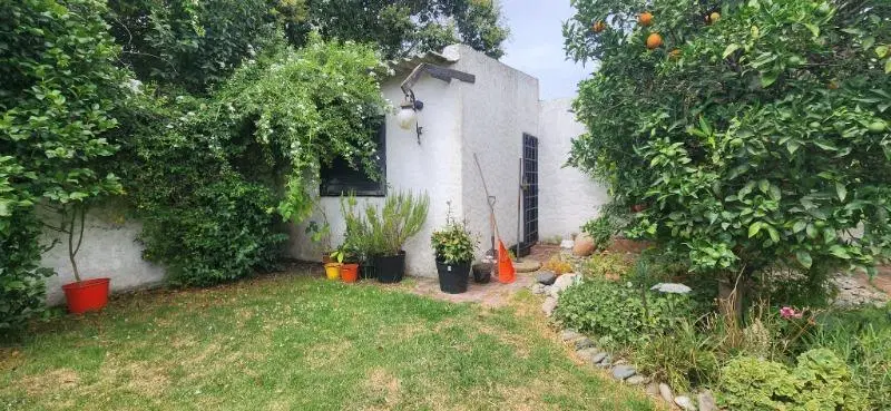 Casa 4 ambientes/ Barrio Caisamar 4