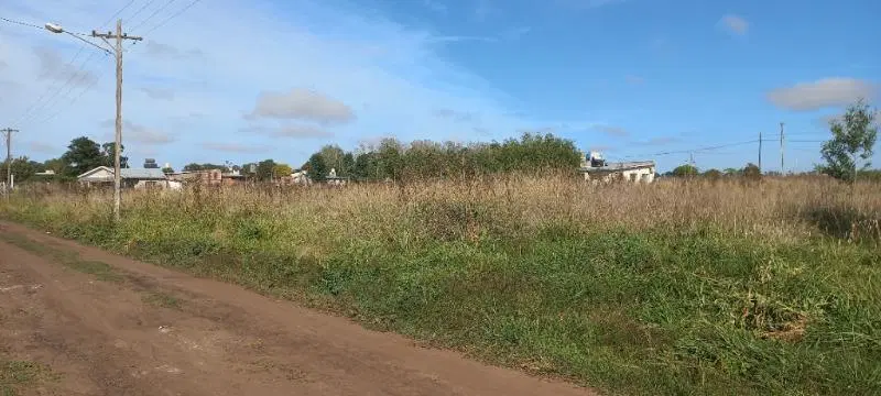 Terreno/ Barrio La Laura 3
