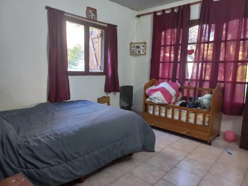 Chalet 5 ambientes/ Galpón/ Pileta/ Barrio El Sosiego 2