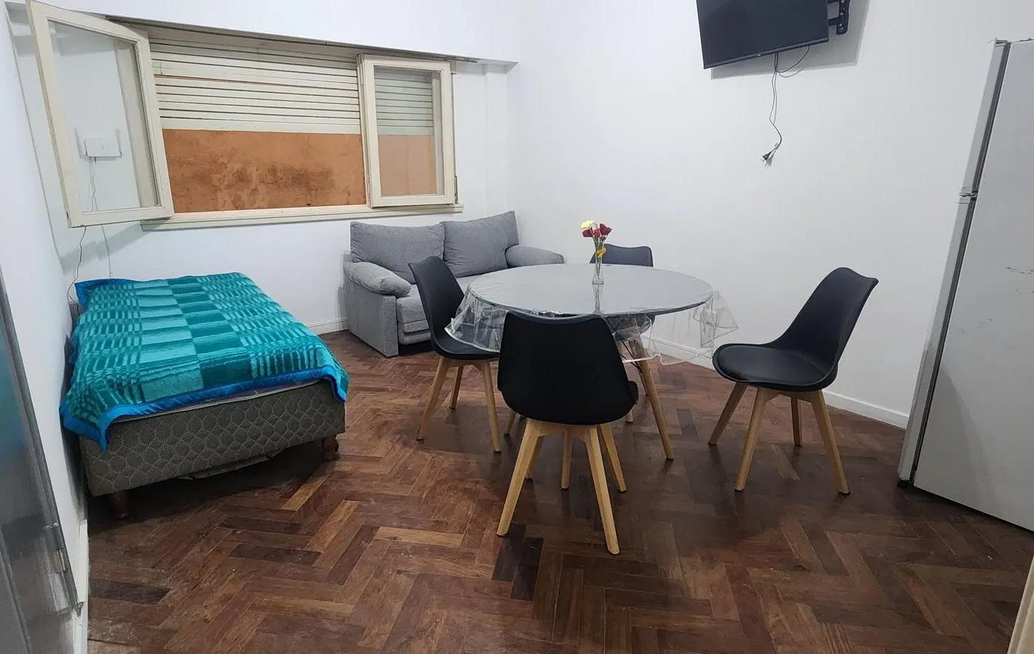 Departamento 1amb/ Plaza Mitre 5