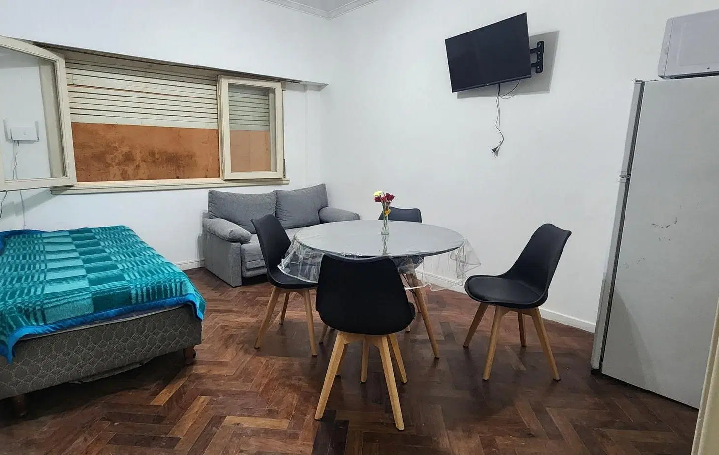Departamento 1amb/ Plaza Mitre 1