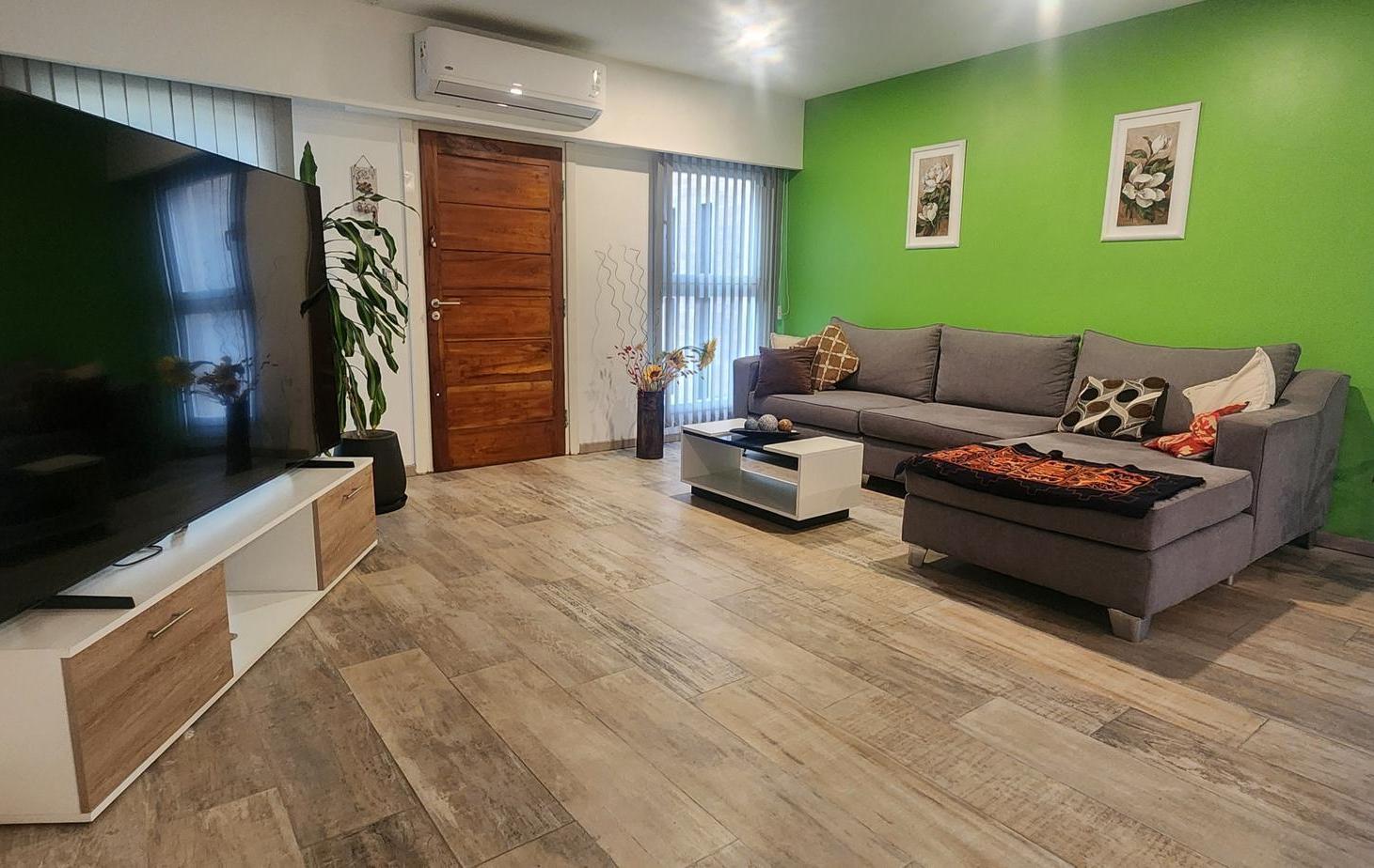 Foto de Casa 3 ambientes/ Barrio La Aurelia (Ruta 2), imagen 3
