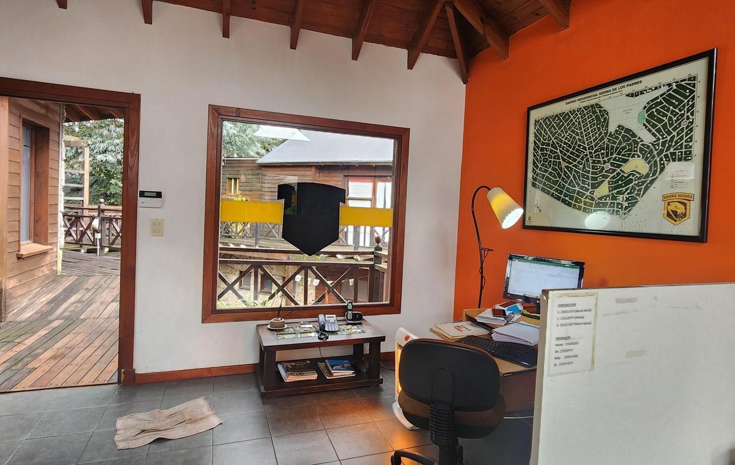 Foto de Local a la venta. Sierra de Los Padres, imagen 3