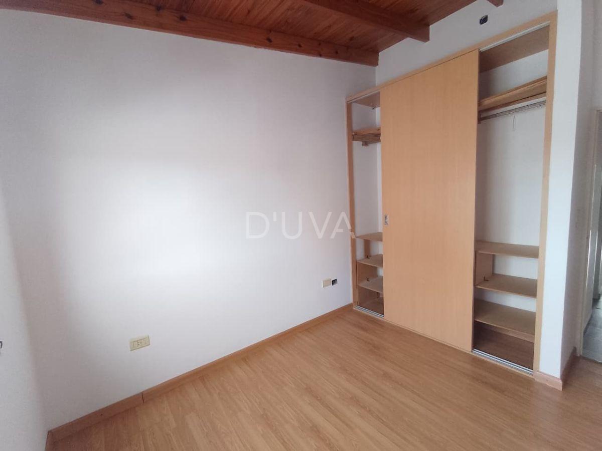 Foto de Dpto. 1 dormitorio c/ placard, cocina, living-comedor, baño, balcón., imagen 4