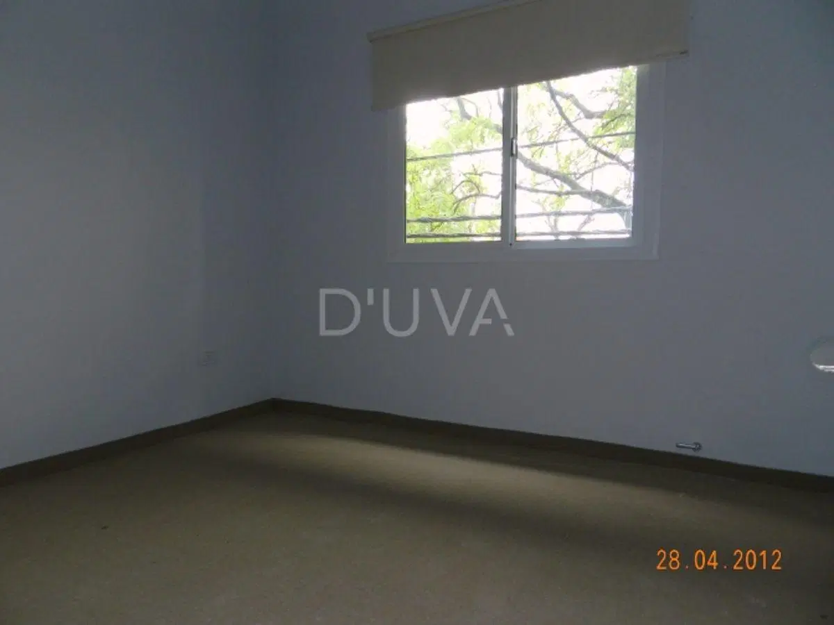 Departamento de un dormitorio con placard.- 5