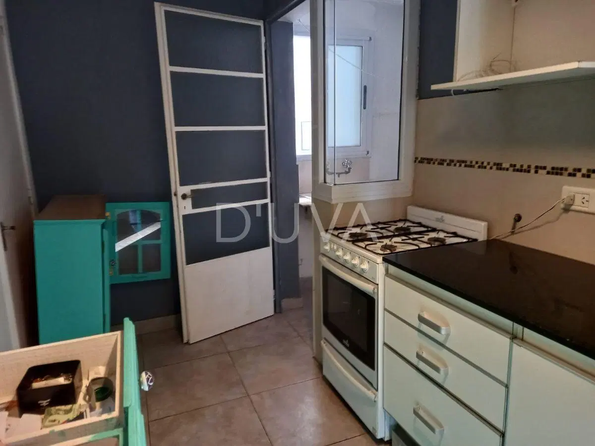 Dpto. 2 dormitorios, 1 baño, calefacción por tiro balanceado.- 1