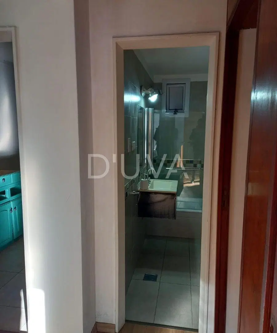 Dpto. 2 dormitorios, 1 baño, calefacción por tiro balanceado.- 5