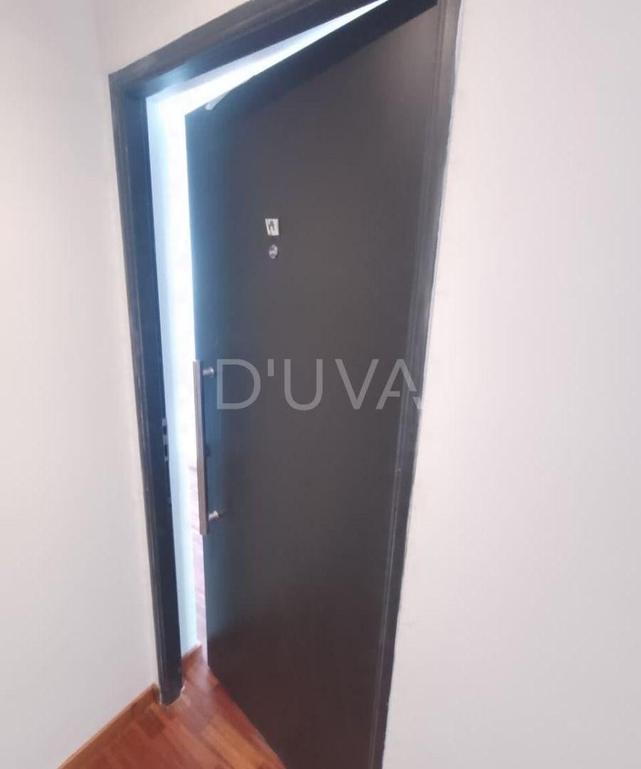 Foto de Departamento de un dormitorio con balcón., imagen 4