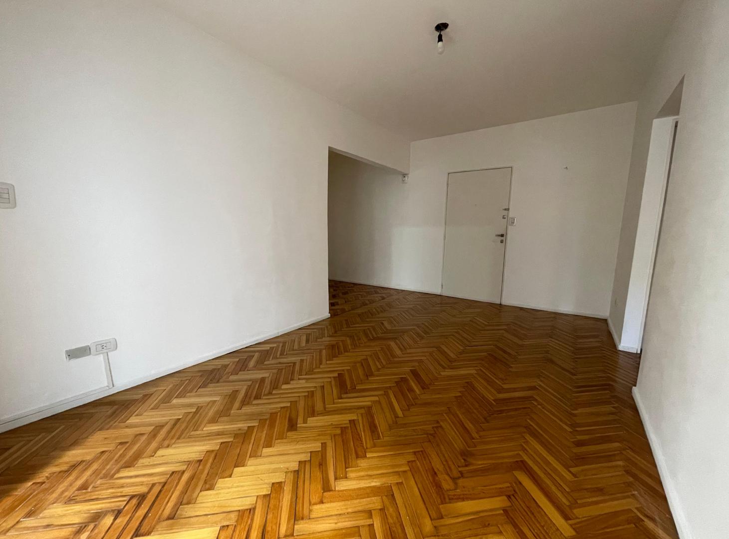 Foto de Departamento En Alquiler 2 Ambientes Con Balcon En Palermo, imagen 1